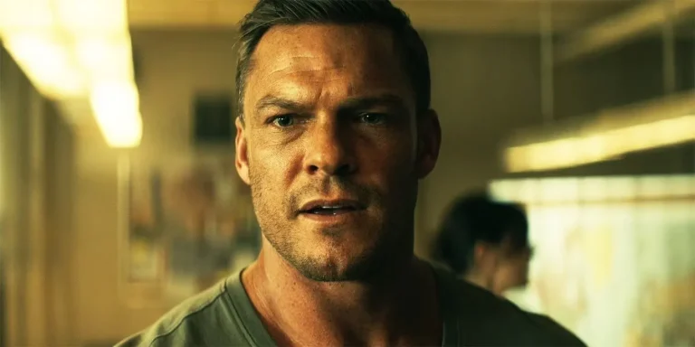 Alan Ritchson, la star de « Reacher », a détesté le tournage de cette scène de la saison 3
