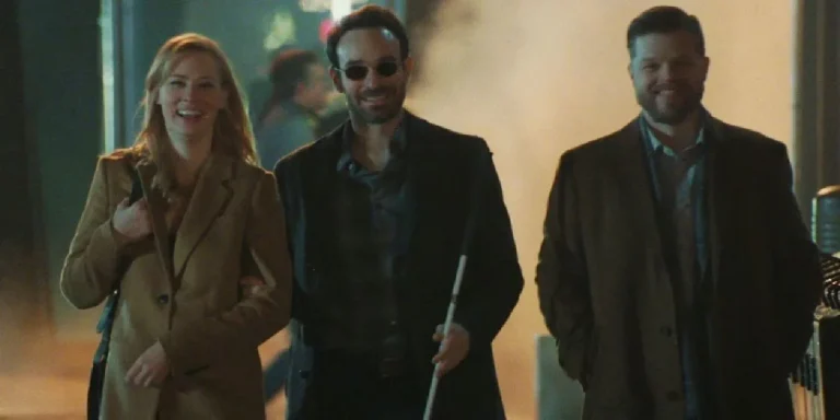 Une photo de tournage de la saison 2 de « Daredevil : Born Again » révèle le nouveau look de Karen Page