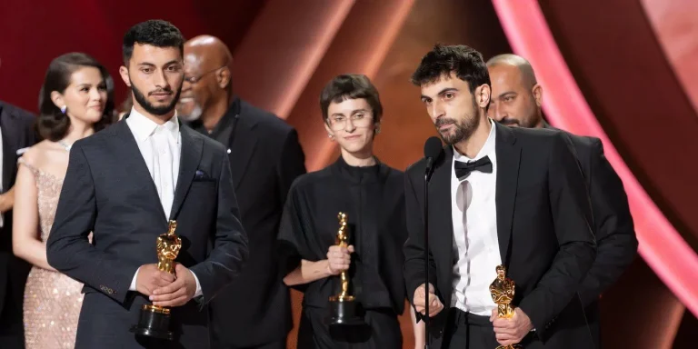 Le réalisateur palestinien oscarisé du documentaire « No Other Land » pris par des soldats israéliens en Cisjordanie