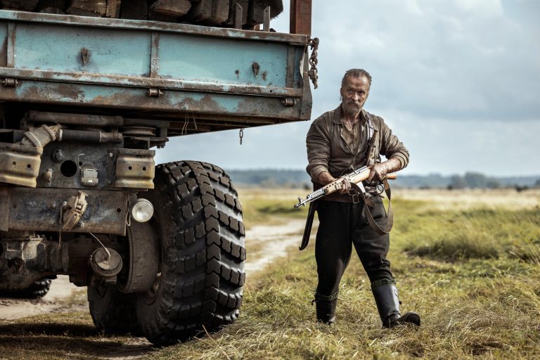 Critique de 'Sisu : Road to Revenge' : Un héros country revient