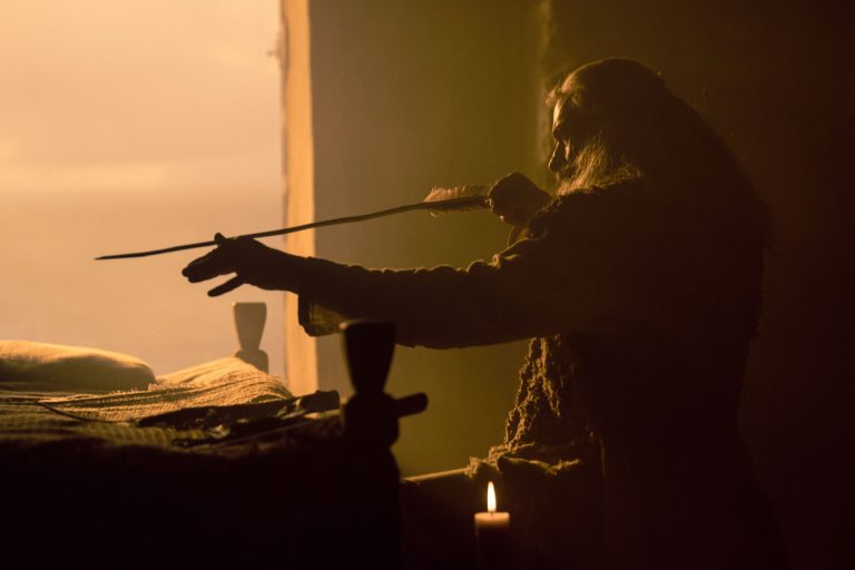 Critique de « La mort de Robin des Bois » : Hugh Jackman et Michael Sarnoski livrent une réinvention sombre